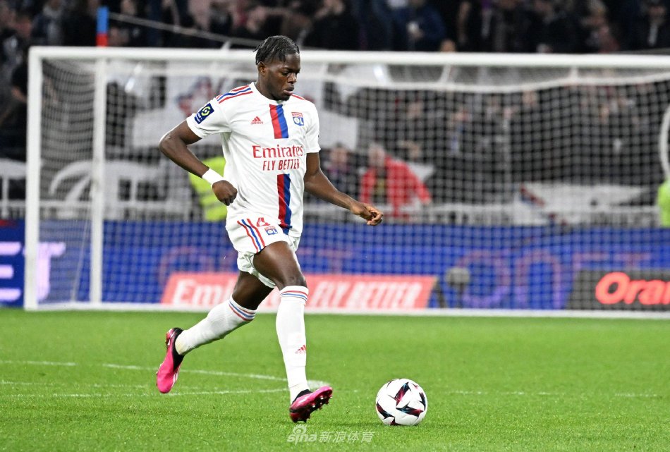 战术配合的 战术配合的