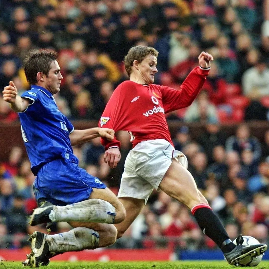 次出现在泰 次出现在泰